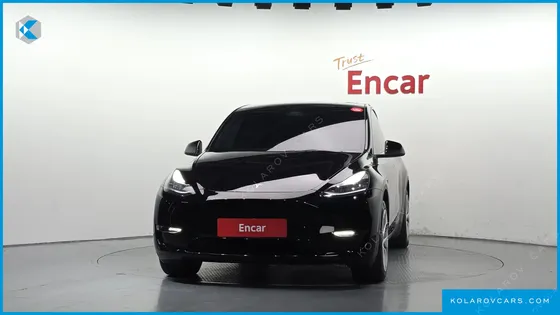TESLA MODEL Y STANDARD RANGE RWD