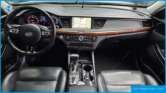 KIA K7 3.0 LPI LUXURY (RENTAL CAR)