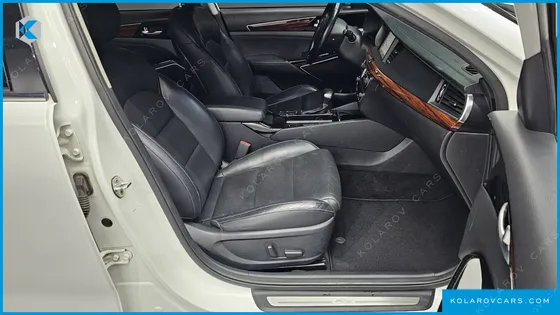 KIA K7 3.0 LPI LUXURY (RENTAL CAR)