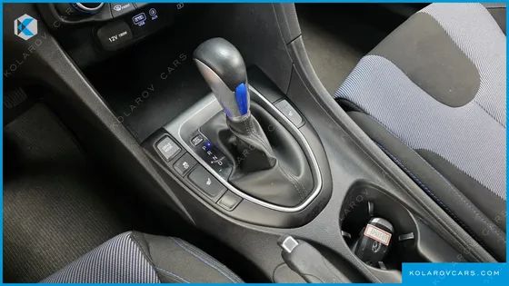 HYUNDAI VELOSTER 1.4 TURBO MODERN