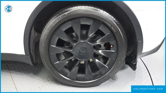TESLA MODEL Y LONG RANGE AWD