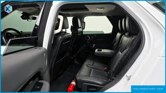 LAND ROVER DISCOVERY 3.0 SD6 SE