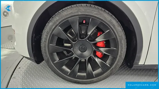 TESLA MODEL Y PERFORMANCE AWD
