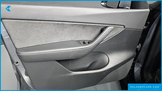 TESLA MODEL Y LONG RANGE AWD