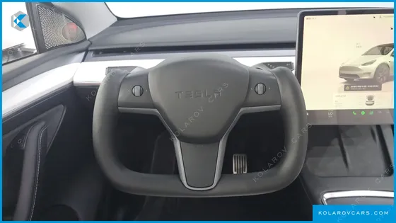 TESLA MODEL Y RWD