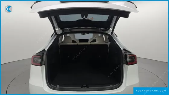 TESLA MODEL Y RWD