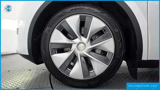 TESLA MODEL Y RWD