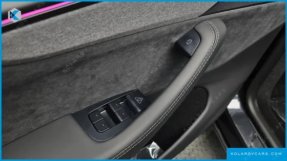 TESLA MODEL Y PREMIUM LONG RANGE AWD