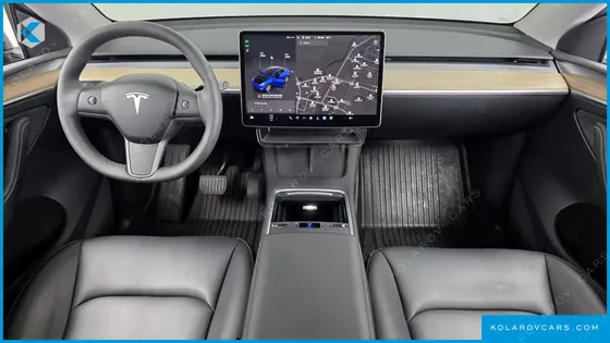 TESLA MODEL Y RWD