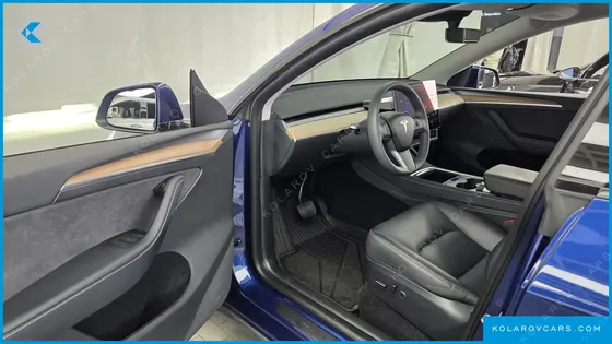 TESLA MODEL Y RWD