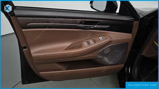GENESIS G90 3.3 T AWD