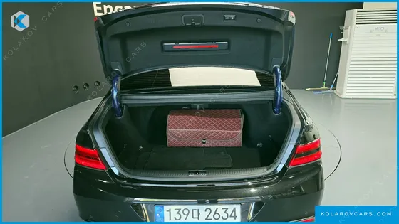 GENESIS G90 3.3 T AWD