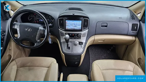 HYUNDAI STAREX 4WD LIMOUSINE
