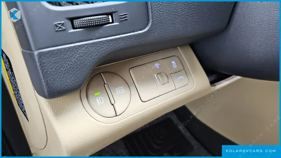 HYUNDAI STAREX 4WD LIMOUSINE