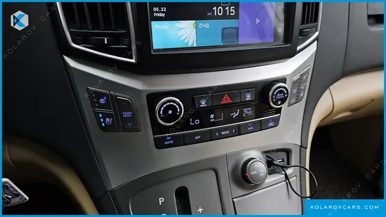 HYUNDAI STAREX 4WD LIMOUSINE