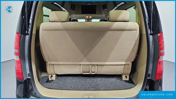 HYUNDAI STAREX 4WD LIMOUSINE