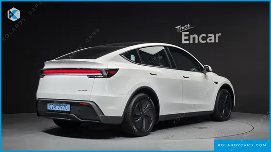 TESLA MODEL Y PREMIUM LONG RANGE AWD