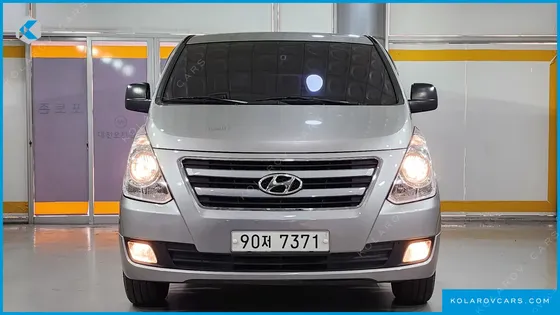 HYUNDAI STAREX CAMPING CAR