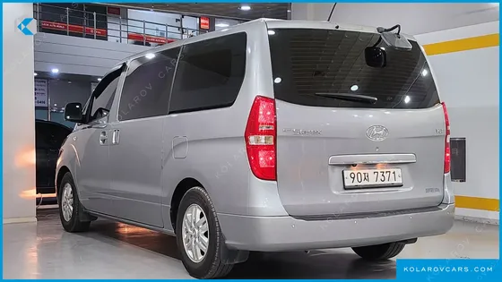 HYUNDAI STAREX CAMPING CAR
