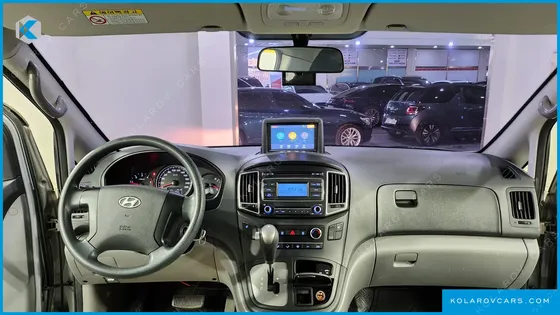 HYUNDAI STAREX CAMPING CAR