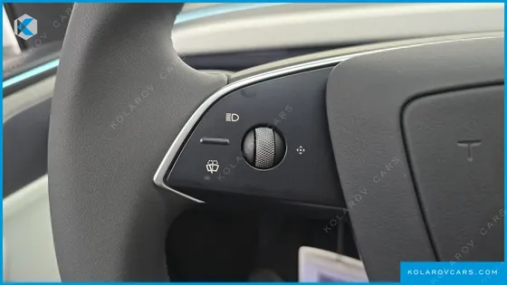 TESLA MODEL Y L LONG RANGE AWD