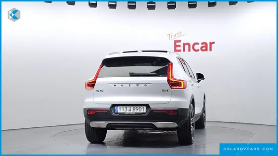 VOLVO XC40 B4 INSCRIPTION