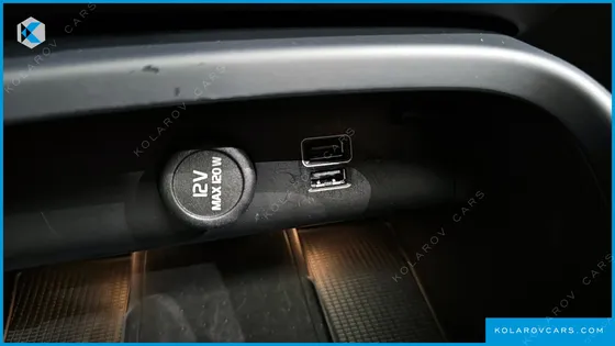 VOLVO XC40 B4 INSCRIPTION