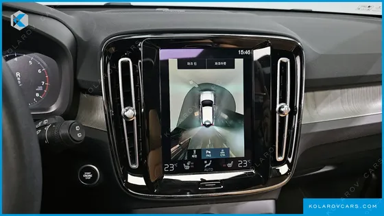 VOLVO XC40 B4 INSCRIPTION
