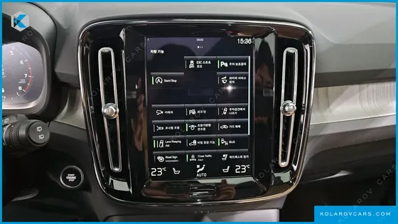 VOLVO XC40 B4 INSCRIPTION