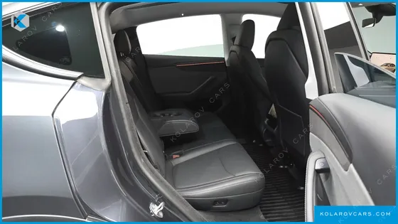 TESLA MODEL Y RWD