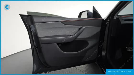TESLA MODEL Y RWD