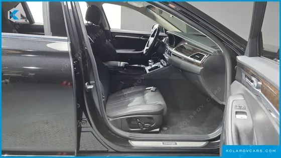 GENESIS G90 3.8