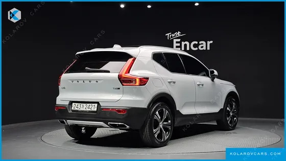 VOLVO XC40 T4 INSCRIPTION