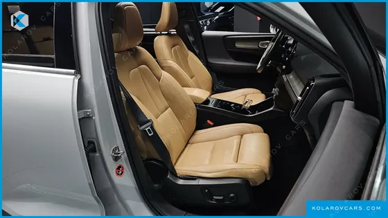 VOLVO XC40 T4 INSCRIPTION