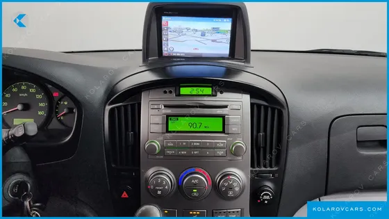 HYUNDAI STAREX CAMPING CAR