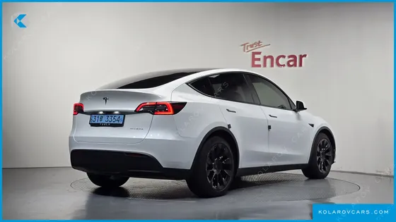 TESLA MODEL Y LONG RANGE AWD
