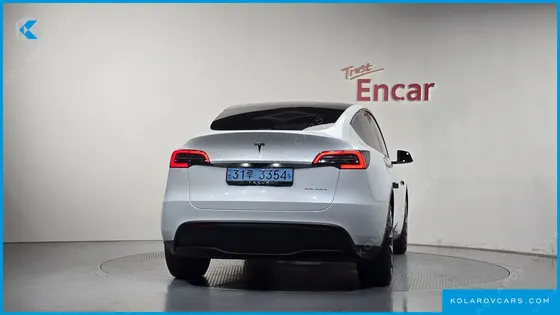 TESLA MODEL Y LONG RANGE AWD