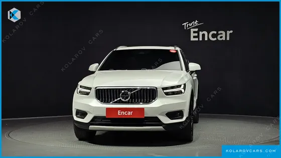 VOLVO XC40 T4 INSCRIPTION
