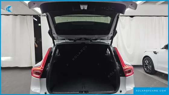 VOLVO XC40 T4 INSCRIPTION