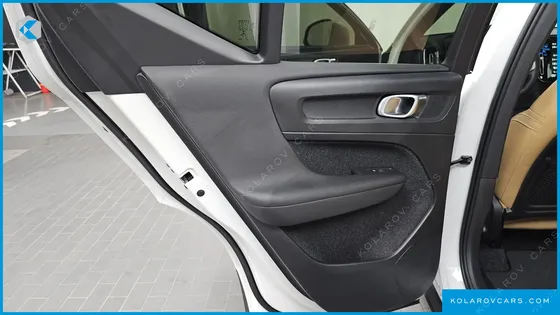 VOLVO XC40 T4 INSCRIPTION