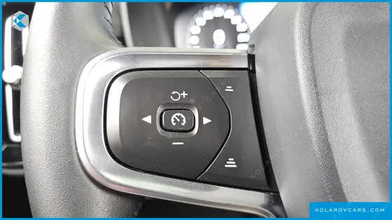 VOLVO XC40 T4 INSCRIPTION