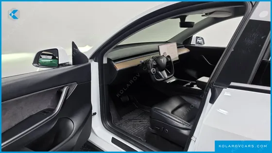 TESLA MODEL Y LONG RANGE AWD