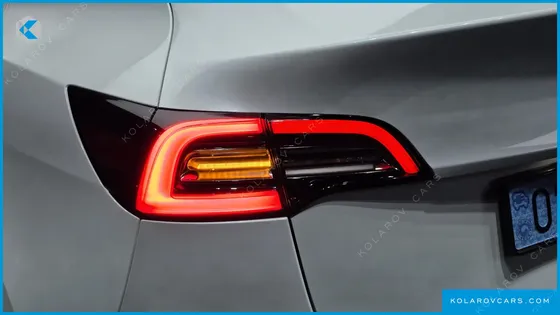 TESLA MODEL Y LONG RANGE AWD