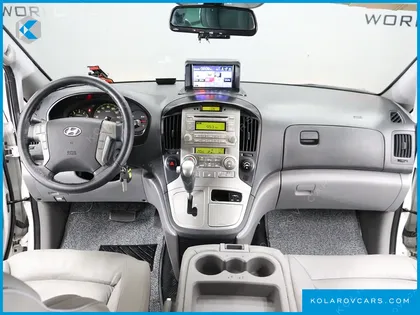 HYUNDAI STAREX CAMPING CAR