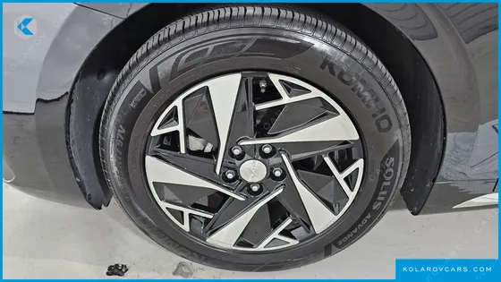 HYUNDAI GRANDEUR LE BLANC