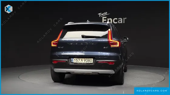 VOLVO XC40 B4 INSCRIPTION