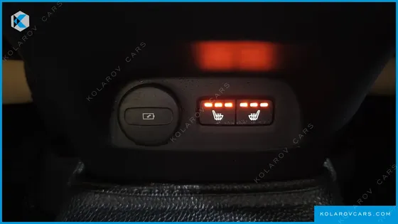VOLVO XC40 B4 INSCRIPTION