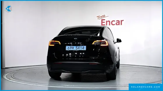 TESLA MODEL Y RWD