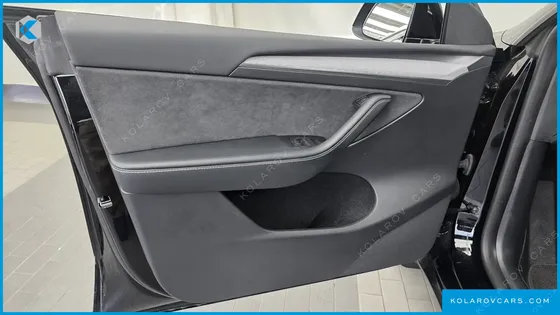 TESLA MODEL Y RWD