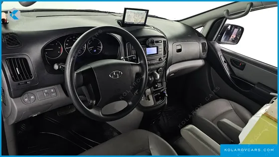 HYUNDAI STAREX CAMPING CAR